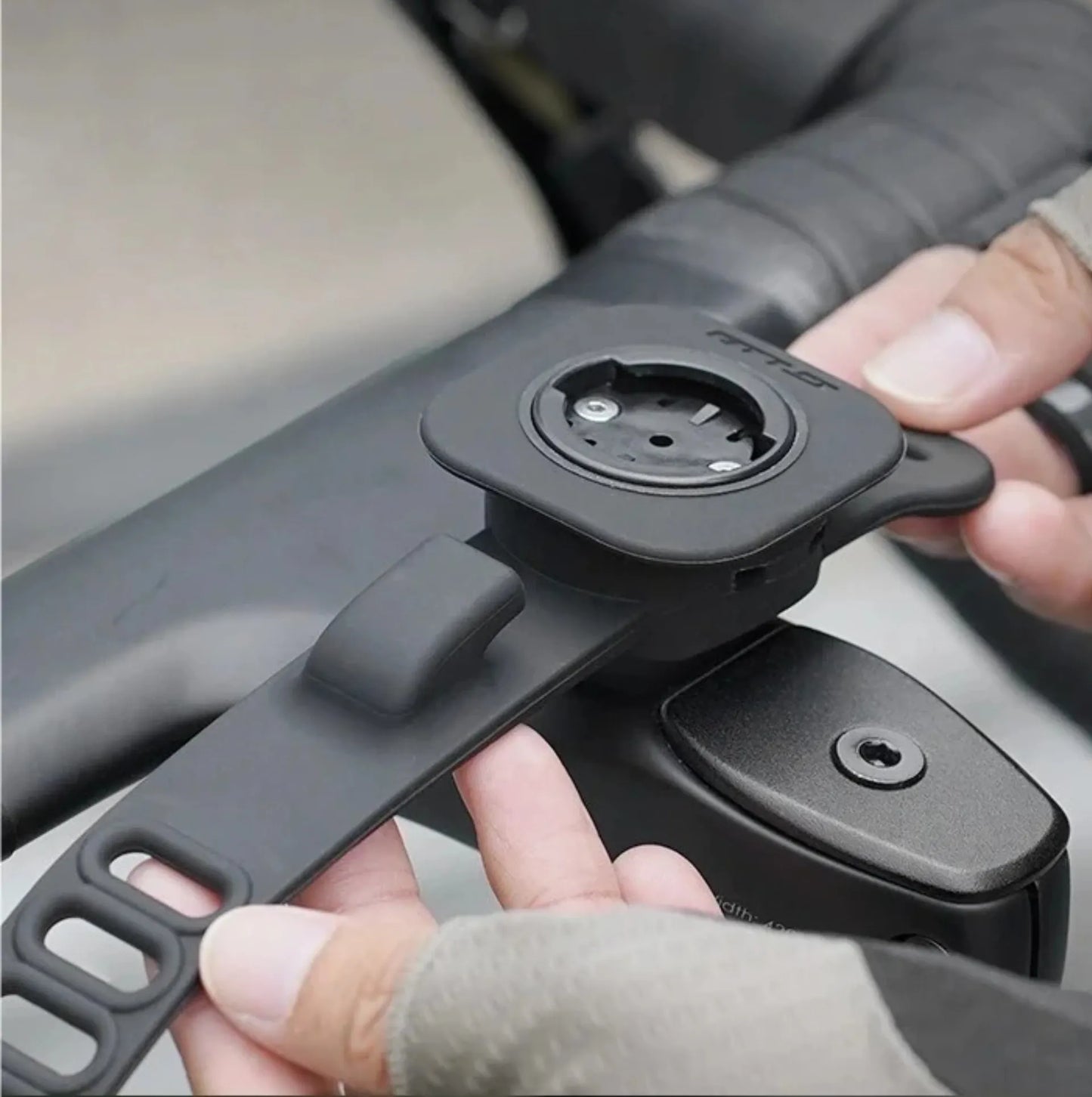 Support compteur vélo silicone fixation rapide Garmin Bryton Wahoo Xoss - Noir
