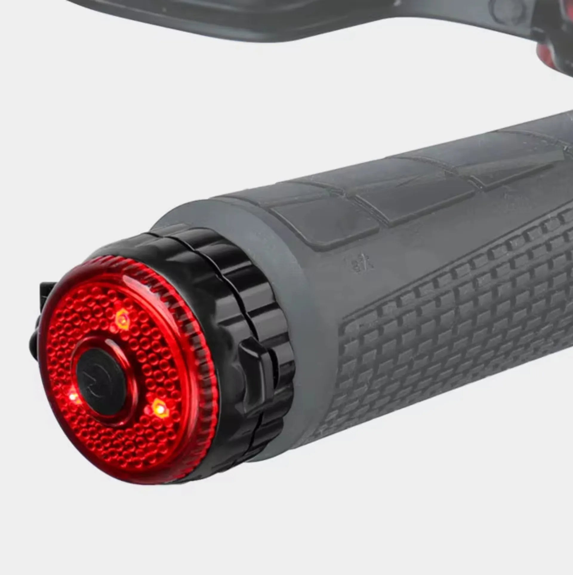 Lot de 2 embouts de cintre vélo avec rétroviseur + avertisseur lumineux – Convex et LED intégrée – vue 2