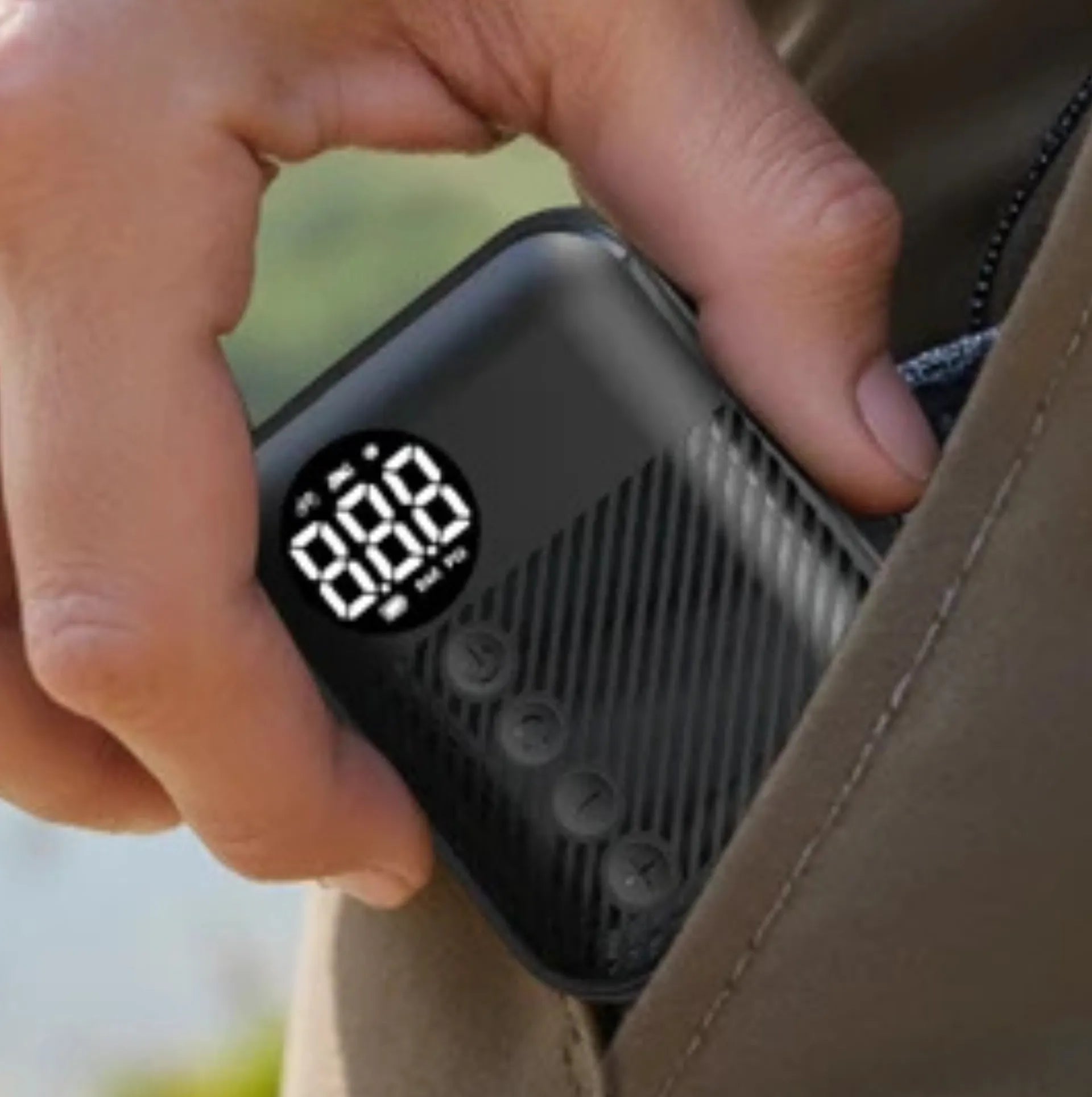 Mini pompe à vélo électrique 150 PSI – Gonfleur portable USB-C avec affichage digital – vue 5